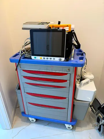 Used Medical Crash Cart with Patient Monitor and Accessories