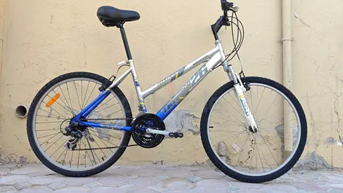 Mountain bicycle Japan import Free delivery used refurbished 100% working high quality strong bike