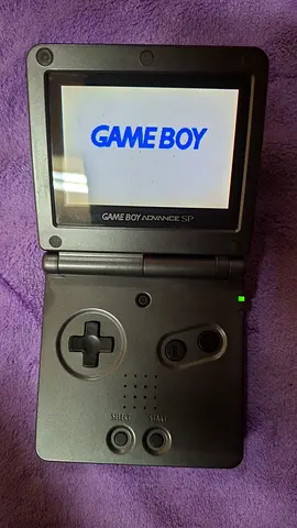 Nintendo Game Boy Advance SP 101