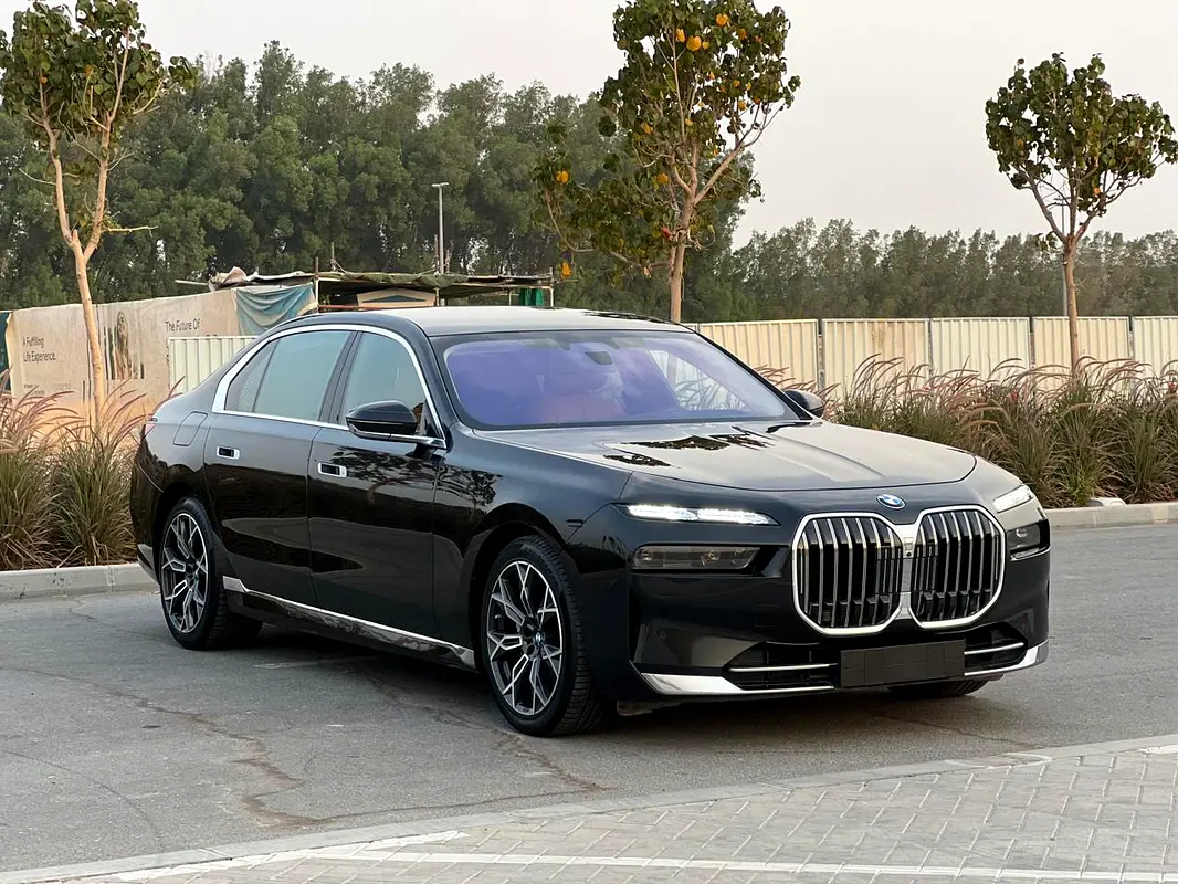BMW 7-Series 2025