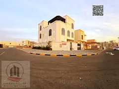 Villa for sale in Ajman, including registration fees. 7 master bedrooms, living room, majlis, maid's