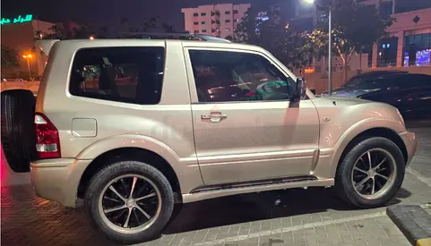 2006 Mitsubishi Pajero 2-Door – GCC – Well Maintained