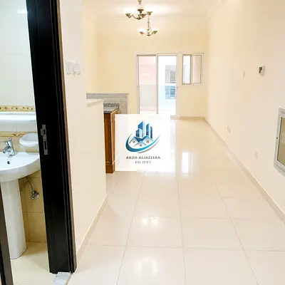 Beautiful studio unit in Heart of Al Nahda Sharjah opposite Sahara center new family building with big wide balcony and flat 5k discount now 30k only Best for families couples