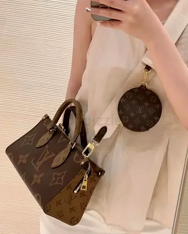 Louis vuitton esat west bag
