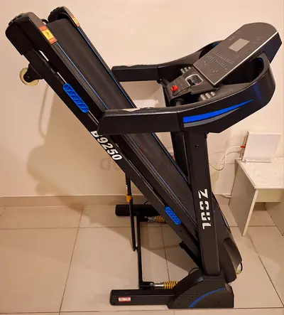 ZOUL FITNESS Digital Heavy Duty Treadmill-B-9250, LCD Display, 3 HP Motor, Auto Incline