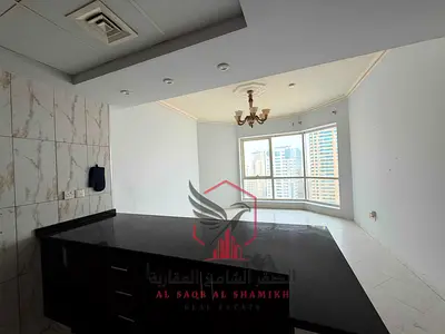 One-bedroom apartment with open view, free AC, gym and pool. Prime, lively location near all services with easy access to Dubai.