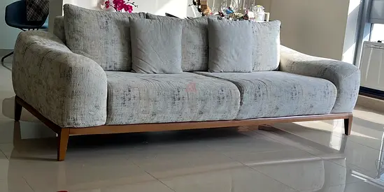 3 seater sofa good comfortable new set