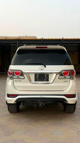2015 Toyota FORTUNER — фото 7