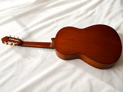 **Yamaha C80 Classical Guitar – Perfect Condition**