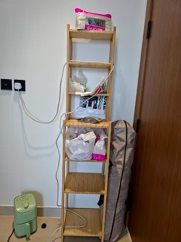 Wooden ladder-style leaning shelf / organizer - light oak finish