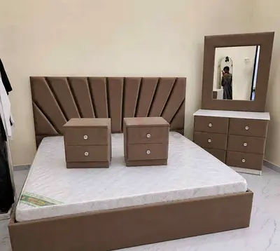 King Size Bed Frame with Headboard, 2 Nightstands and Dresser with Mirror - Light Brown