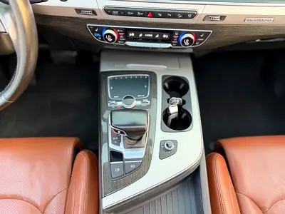 2016 AUDI Q7 thumbnail 17