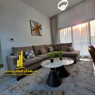 شقة فخمة غرفة وصالة اطلالة مفتوحة بعجمان - النعيمية1 - شارع الكويت - مفروشة  للايجارالشهرى
