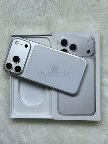 IPHONE 17PRO MAX 256GB STORAGE ONLY 15 cycle charge