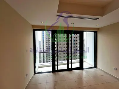 شقة غرفتين وصالة فاخرة للإيجار السنوي على كورنيش الخان الشارقة بإطلالة بحرية وتكييف وباركينغ وجيم ومسبح مجاني
