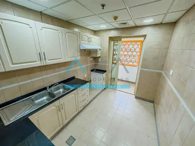 No Commission | Free Hold | Ready To Move in | Prime Location.