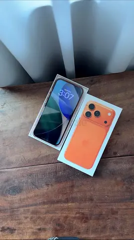 Iphone 17 Pro, 256 GB Cosmic Orange (brand new)