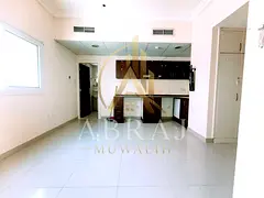 Lavish and spacious studio with Big kitchen, wardrobe in like a new building near to safari mall for