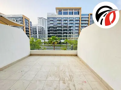 Boulevard view huge Stunning studio just for 42k || Chiller Free