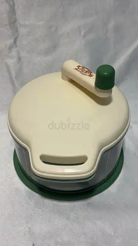 Hand-Powered Salad/Vegetable Chopper - Compact Manual Food Processor