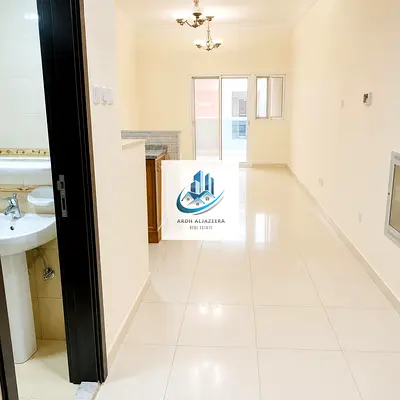 Spacious studio apartment in a family building with balcony