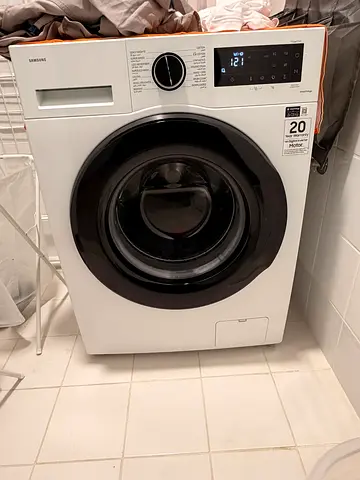 Front-load washing machine - good working condition