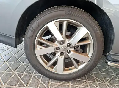 2017 Nissan PATHFINDER — миниатюра 13
