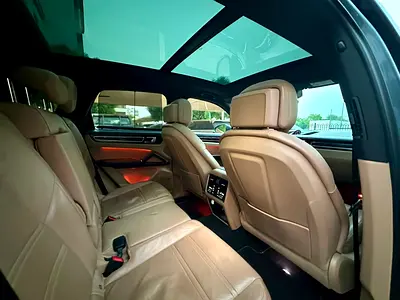 2019 Porsche CAYENNE 缩略图 16