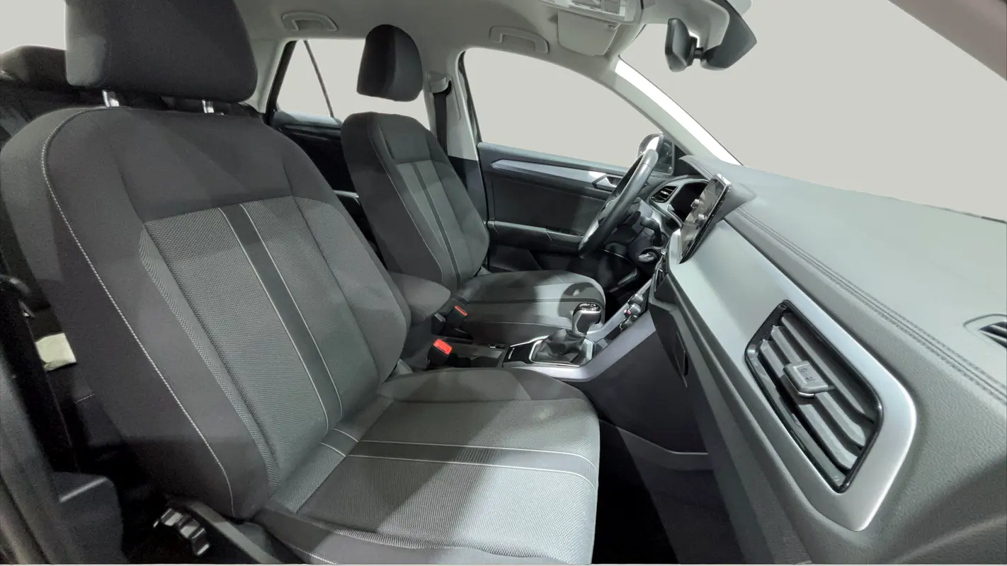 Volkswagen T-Roc 2024