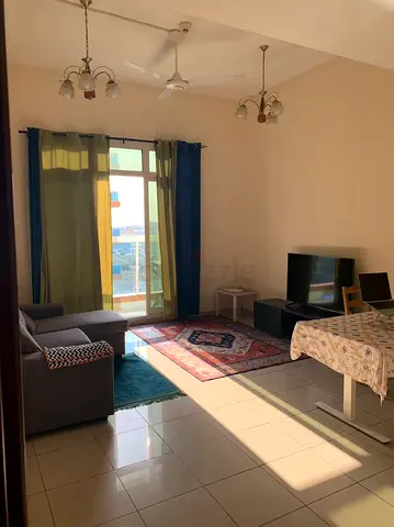 1 BHK available for sharing in Silicon Oasis