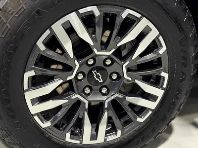 2024 Chevrolet SILVERADO 1500 thumbnail 4