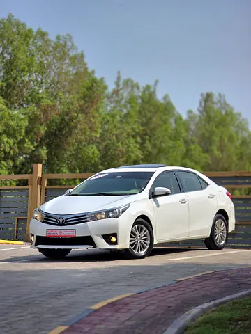 2015 Toyota COROLLA 照片 3