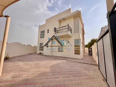5 Br Villa | 2nd Tenant | Central Duct AC | Balcony | Private Yard