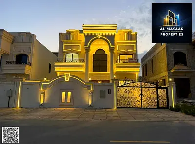 A luxurious classic villa in Al-Haliou, featuring 6 bedrooms, a rooftop terrace, and a spacious out