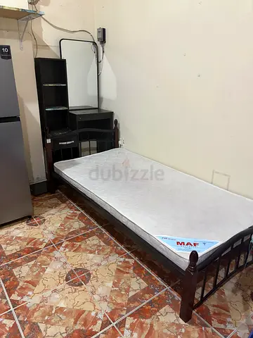 BED SPACE FOR EXECUTIVE BACHELOR IN ABU SHAGARA