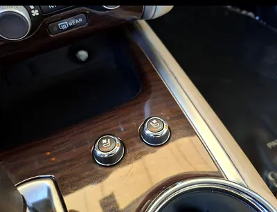 2017 Nissan PATHFINDER — миниатюра 4