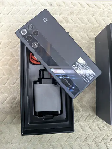 Redmagic 11 Pro (12+256GB)