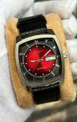 Seiko Automatic Red Sunburst Cushion Case Day Date Men's Watch