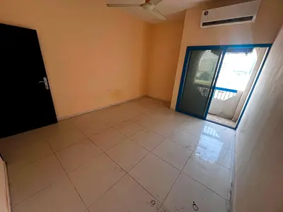 Large space and balcony with an excellent view in Al Rashidiya 2, opposite the Ramada Black Hotel, at a reasonable price.