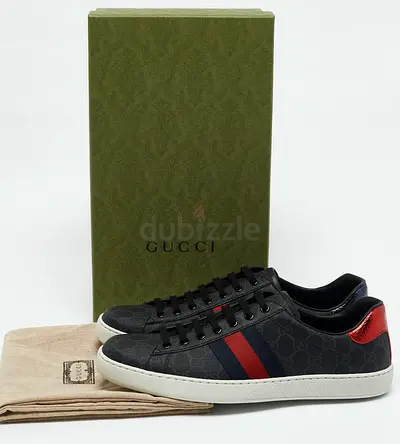 Authentic Gucci men's black GG Supreme sneakers with red/blue web, size 10 / 44 (used)