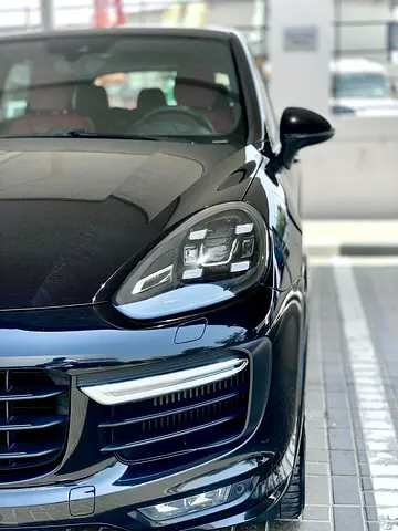 صورة 4 لـ 2016 Porsche CAYENNE