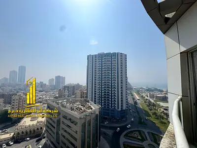 لراغبي الفخامة والتميز شقة فاخرة للايجار الشهري غرفتين وصالة باطلالة بحرية مميزة مفروشة بالكامل باثاث فندقي راق جدا مع مطبخ مجهز بالكامل بأحدث الاجه