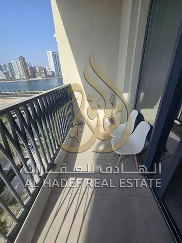 ثاني ساكن | غرفة وصالة بإطلالة بحرية في جزيرة مريم | تشطيبات فاخرة + جيم ومسبح