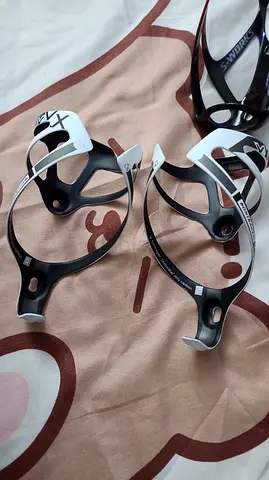 Bont $%& Carbon bottle cage