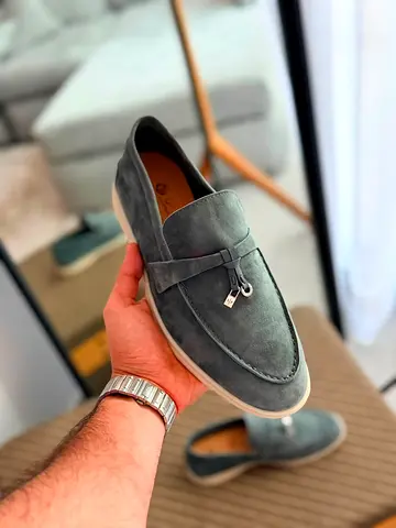 Loro Piana summer walk
in n super master quality
/ 40-46 /