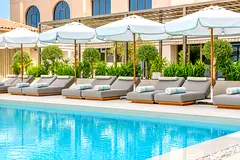 Kempinski Central Avenue- Furnished Studio l All Bills Inc. l Free Parking & WIFI
