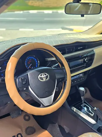 2015 Toyota COROLLA 照片 14