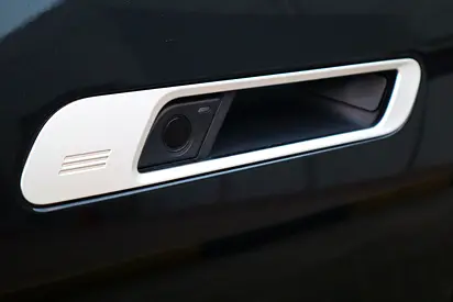 BMW 7 Series 735i, миниатюра 12