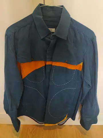 Blue casual long-sleeve men's shirt with contrast yellow detail - Size M