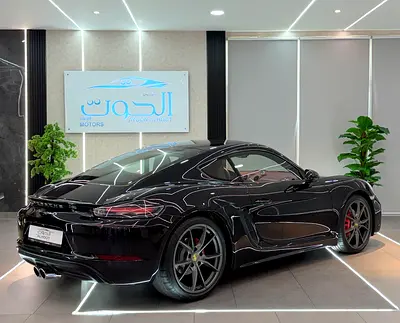2018 Porsche CAYMAN — фото 6